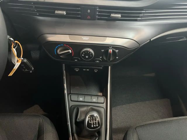 Hyundai Bayon Select