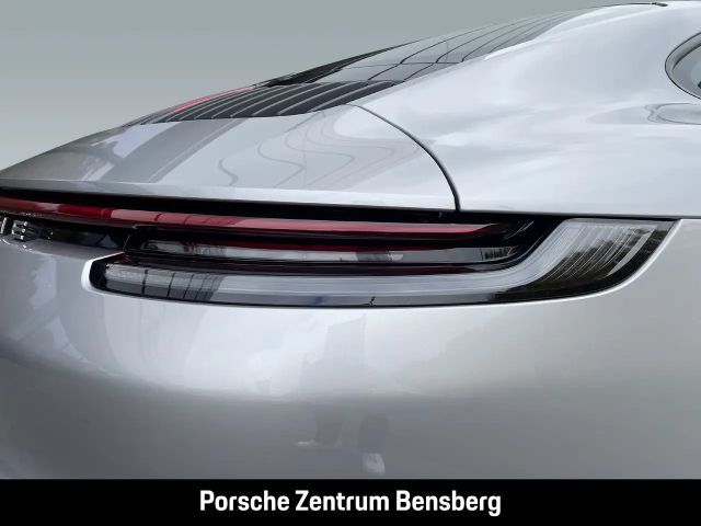 Porsche 992 Carrera Coupé