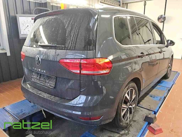 Volkswagen Touran 2.0 TDI DSG Highline