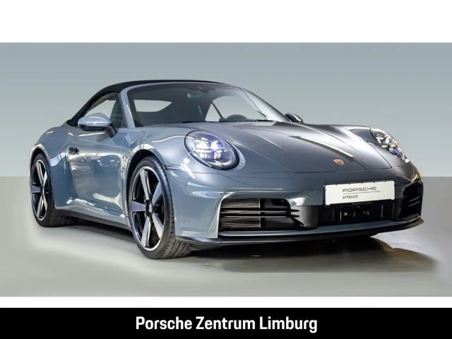 Porsche 992 Cabrio Carrera