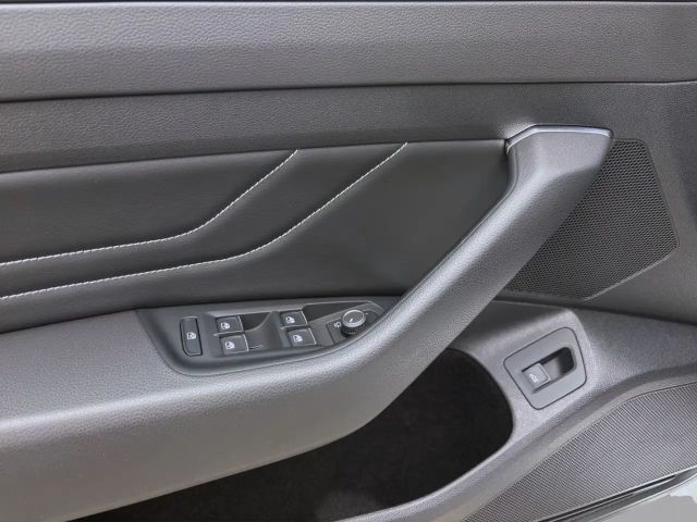 Volkswagen Arteon 2.0 TSI DSG R-Line