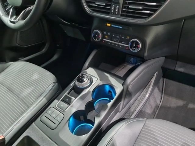 Ford Kuga AWD Hybrid Titanium X