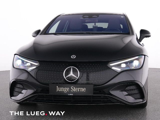 Mercedes-Benz EQE 300 Sedan