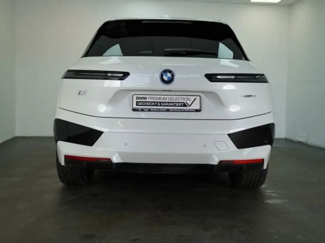 BMW iX xDrive40