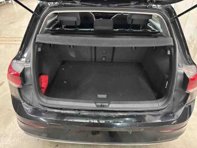 Volkswagen Golf 1.5 TSI Golf VIII Style