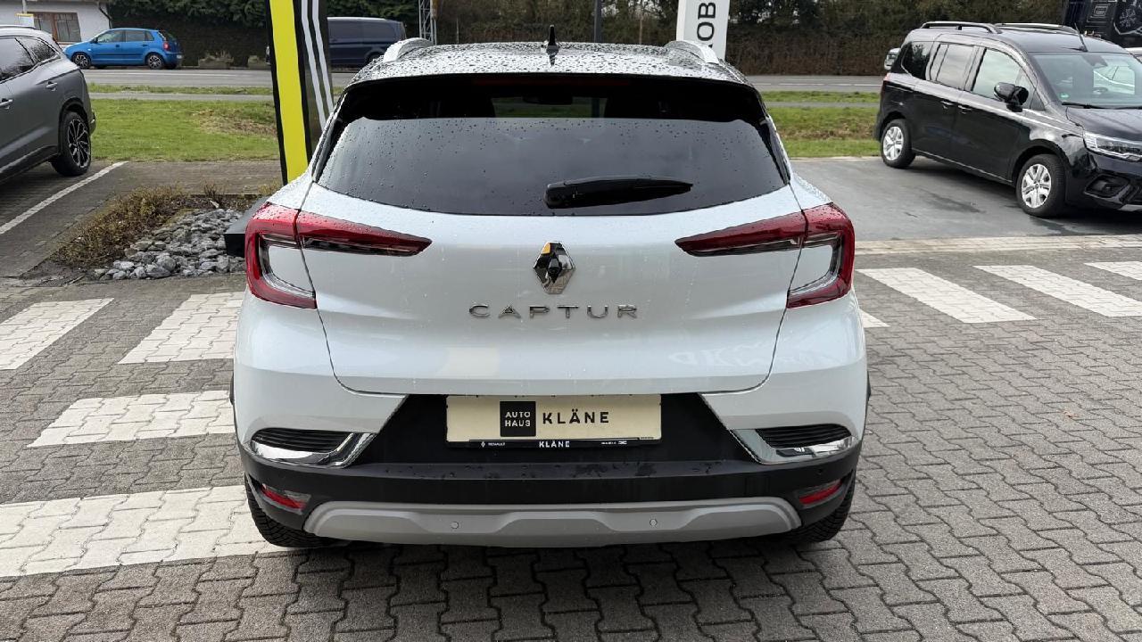 Renault Captur EDC Hybrid Techno