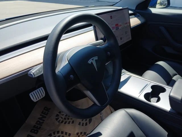 Tesla Model 3 AWD Dual Motor Performance