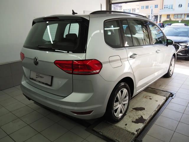 Volkswagen Touran DSG