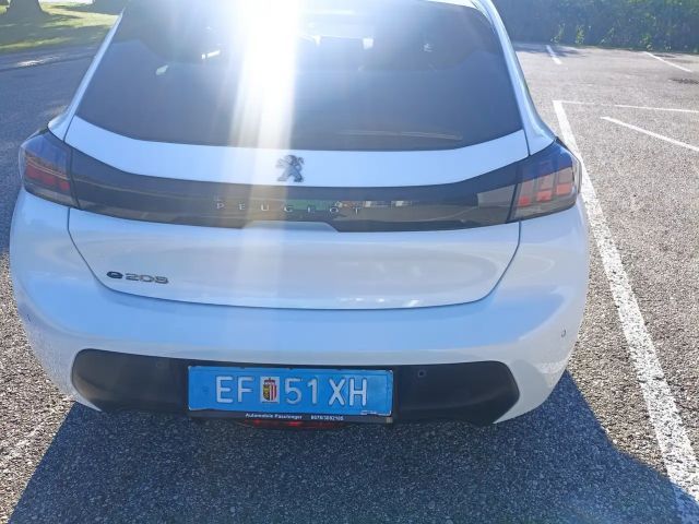 Peugeot E-208 Active Pack