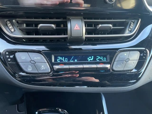 Toyota C-HR Hybride Team D