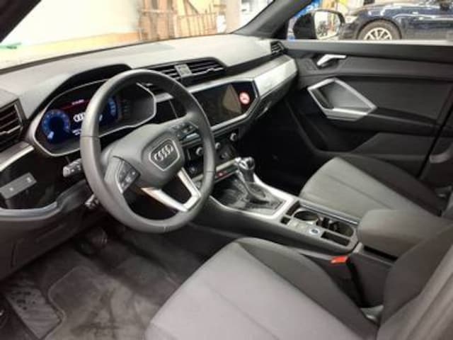 Audi Q3 35 TFSI S-Tronic