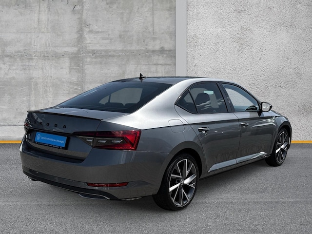 Skoda Superb 2.0 TSI Sportline