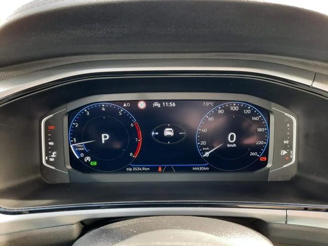 Volkswagen T-Roc DSG Life