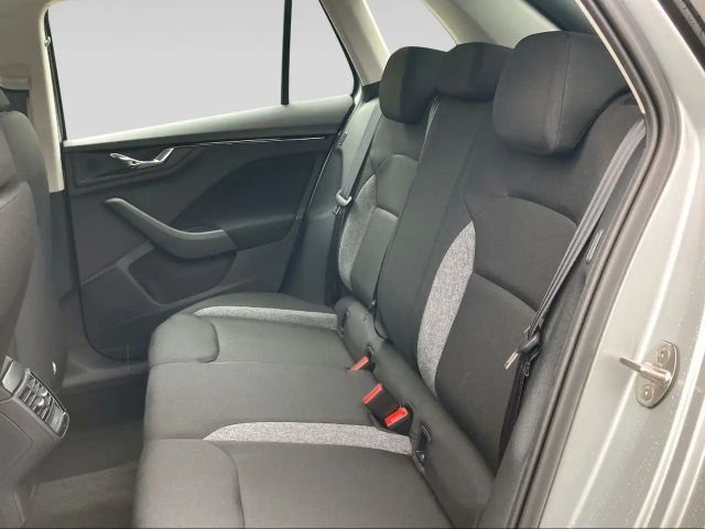 Skoda Kamiq Essence TSI