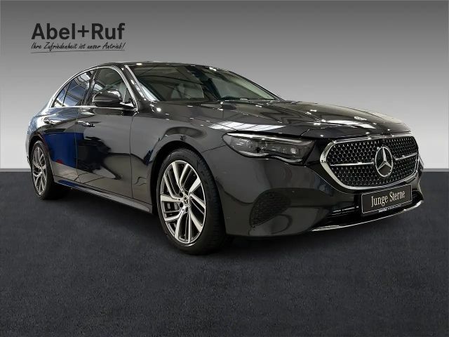 Mercedes-Benz E 450 4MATIC AVANTGARDE Sedan