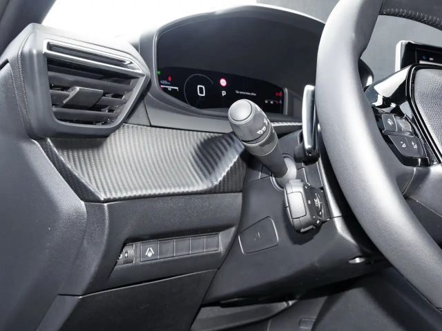 Peugeot 2008 Allure Pack Hybrid