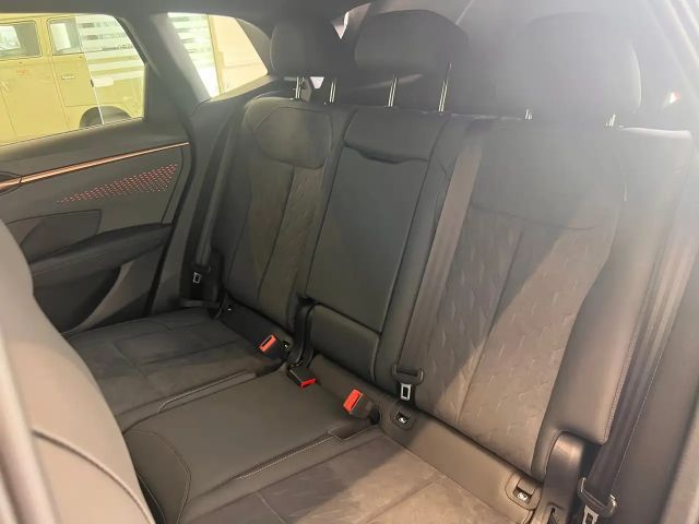 Cupra Terramar 1.5 e-Hybrid