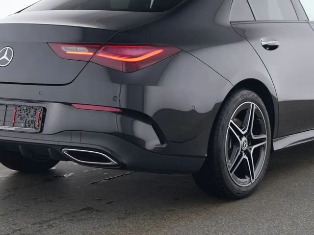Mercedes-Benz CLA 200 AMG Line Coupé