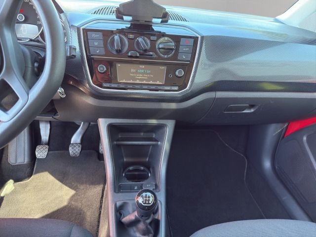 Volkswagen up! Move Move up!