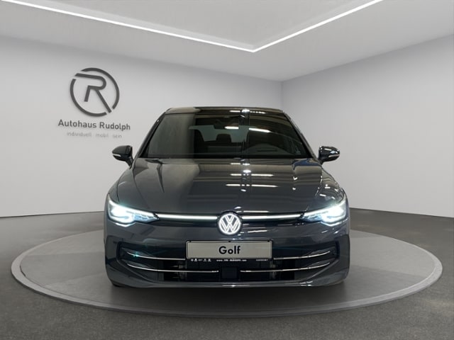 Volkswagen Golf 1.5 eTSI DSG Golf VIII