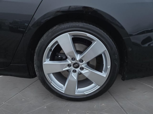 Audi S6 Avant Quattro