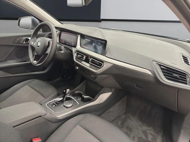 BMW 116 116i 5-deurs Sedan