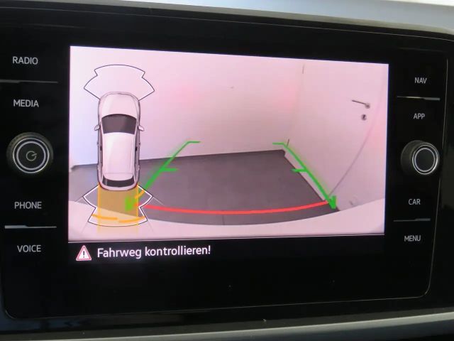 Volkswagen T-Roc Friends TSI