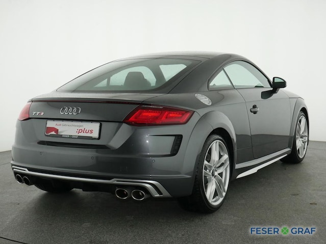 Audi TTS Coupé Quattro S-Tronic