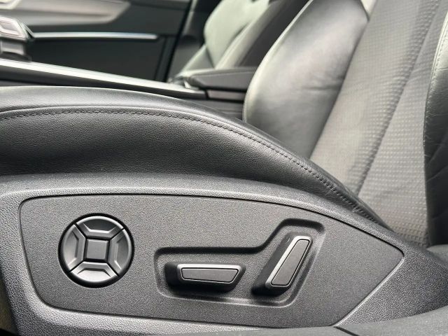 Audi A6 40 TDI Avant Quattro S-Line