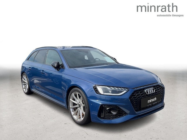 Audi RS4 Avant Quattro