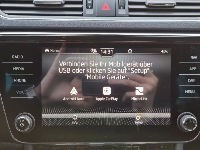 Skoda Superb Ambition Combi iV