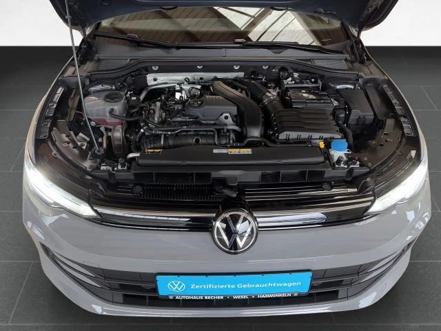 Volkswagen Golf 1.5 TSI Life Variant