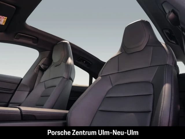 Porsche Taycan BOSE Panoramadach LED-Matrix Panoramadach