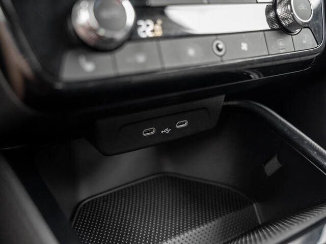 Skoda Fabia 1.0 MPI 5-GANG SpurH SoundSys