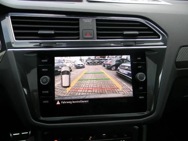 Volkswagen Tiguan DSG R-Line Style