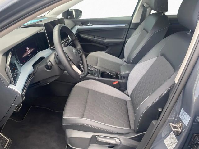 Volkswagen Golf 1.5 eTSI DSG Golf VIII Variant