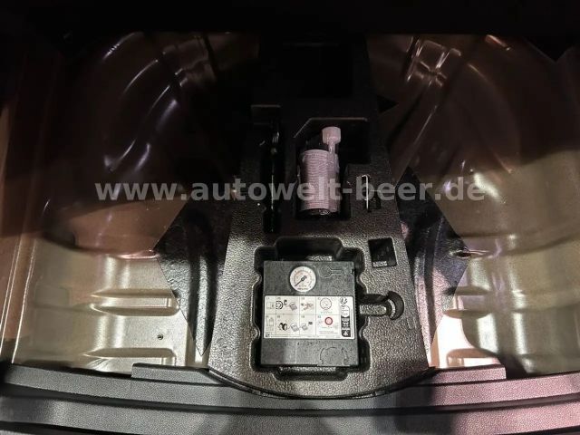 Skoda Karoq 1.5 TSI Tour