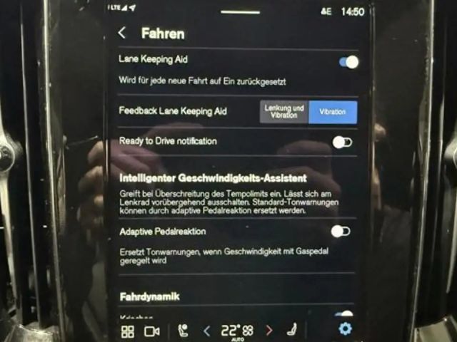 Volvo V60 AWD Dark Plus Recharge T6