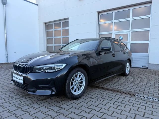 BMW 320 320d Touring
