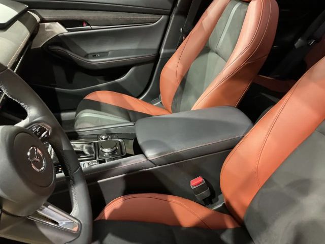 Mazda 3 Lim. 5-trg. Nagisa Automatik Winterräder