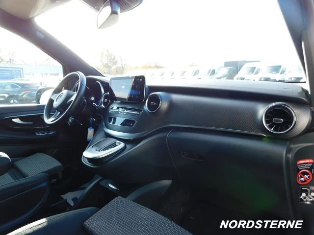 Mercedes-Benz V 300 AMG Line V 300 d