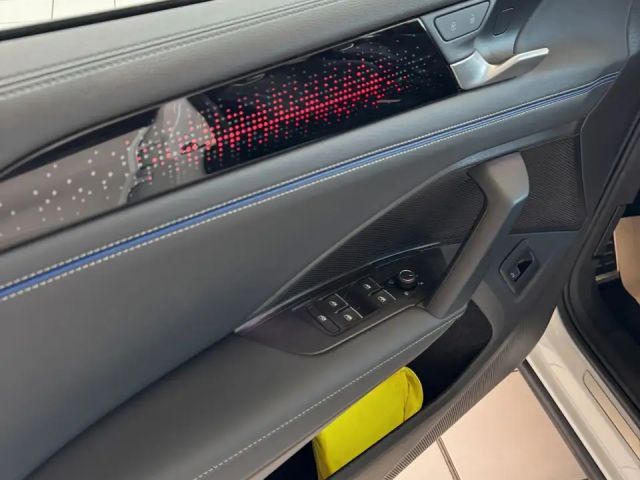 Volkswagen Tiguan 1.5 eTSI R-Line