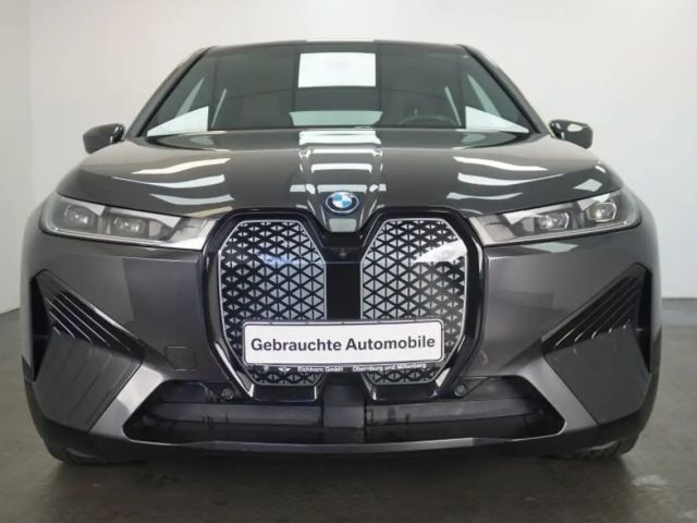 BMW iX xDrive40