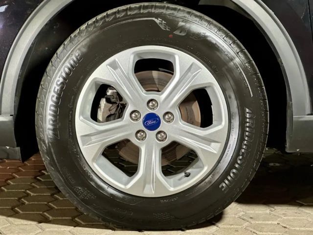 Ford Kuga Cool & Connect