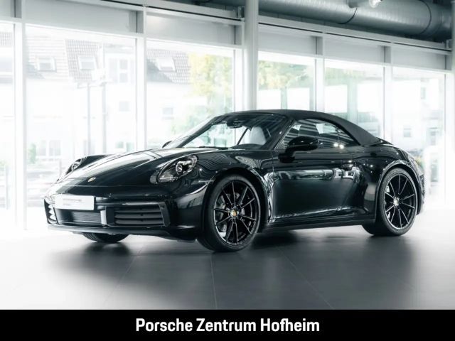 Porsche 992 Cabrio Carrera