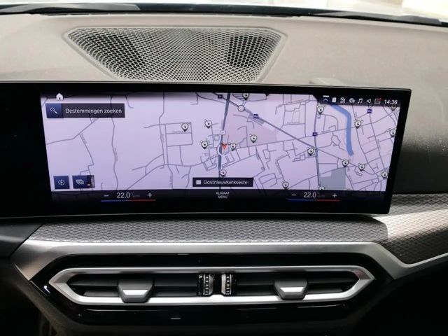 BMW 330 330e M-Sport Touring