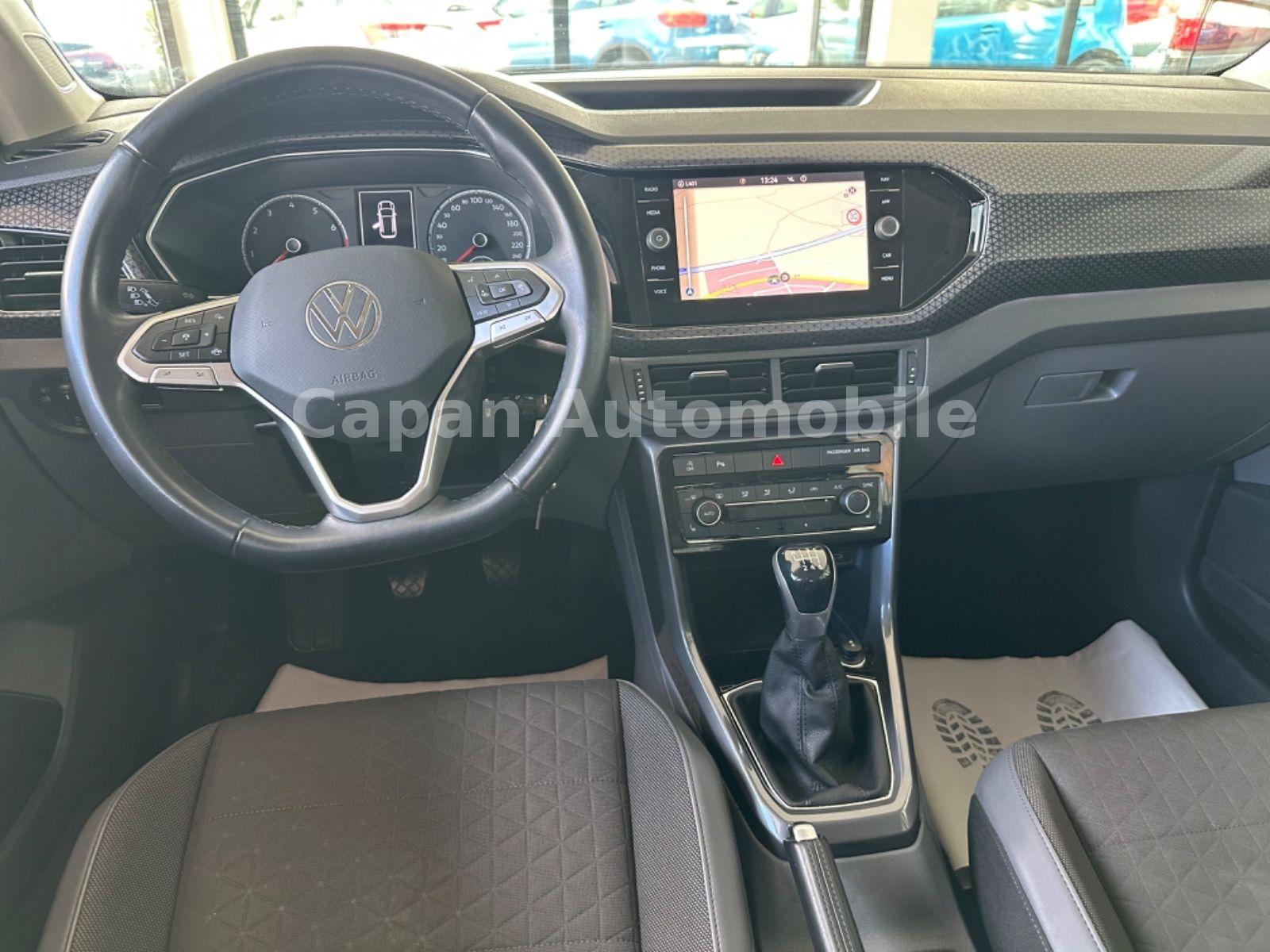 Volkswagen T-Cross Style