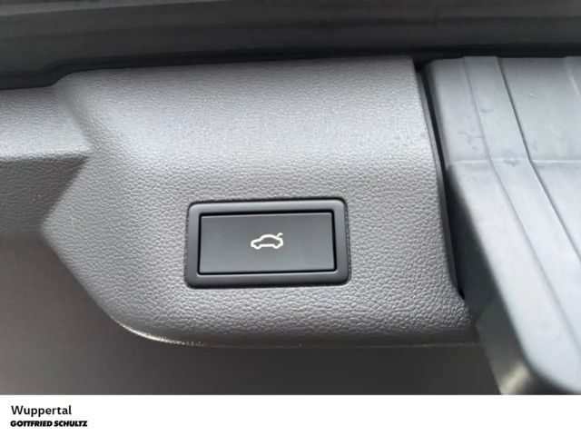 Volkswagen Multivan 2.0 TDI DSG Style T7