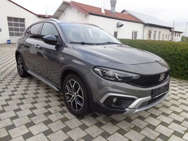 Fiat Tipo Cross