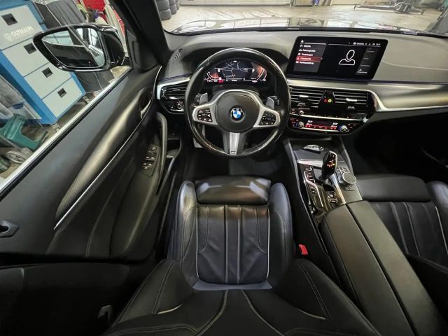 BMW 530 530d M-Sport xDrive